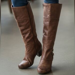 Baretraps Holland Knee-High Leather Boots 10M